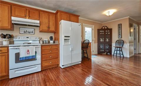 121 Eagle Dr, Hope, RI 02831 photo 6