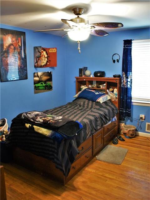 69 Adrian St, Warwick, RI 02886 photo 9