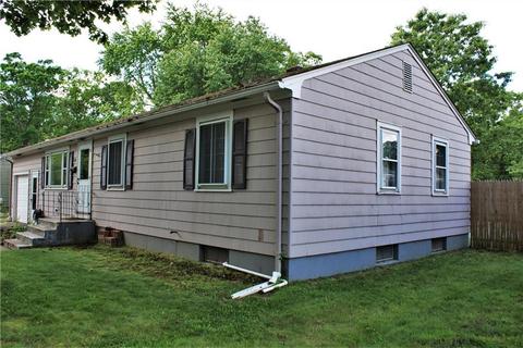 69 Adrian St, Warwick, RI 02886 photo 15