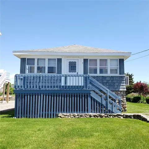 7 Benson Ave, Westerly, RI 02891 photo 1