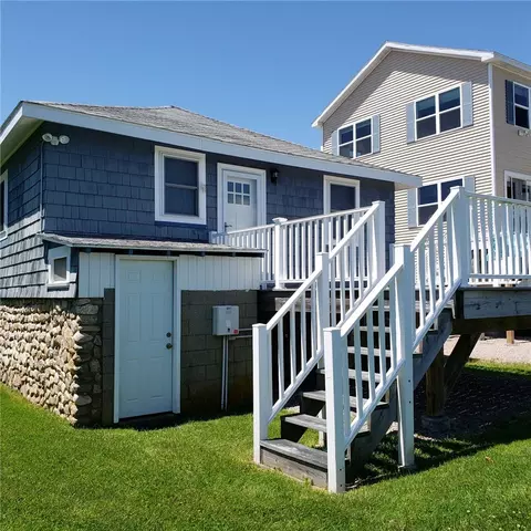 7 Benson Ave, Westerly, RI 02891 photo 8