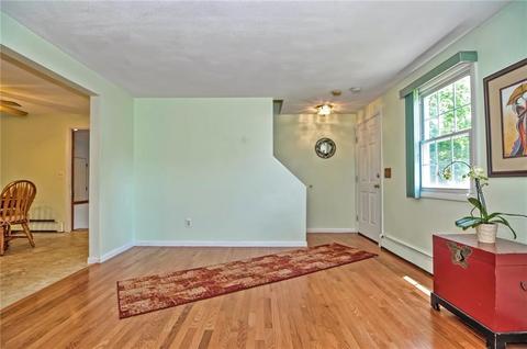 85 Glendale Ave, Warwick, RI 02889 photo 4