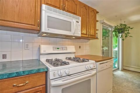85 Glendale Ave, Warwick, RI 02889 photo 10