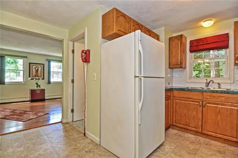 85 Glendale Ave, Warwick, RI 02889 photo 11