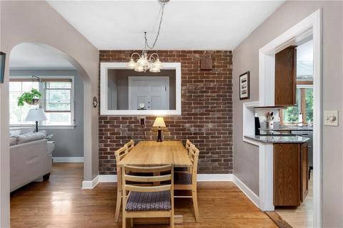 131 Winter St, Woonsocket, RI 02895 photo 5