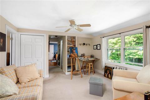 131 Winter St, Woonsocket, RI 02895 photo 20