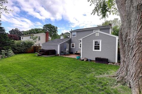 10 Circle Dr, East Providence, RI 02915 photo 33