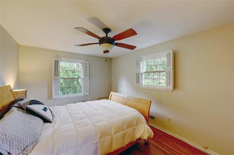 10 Circle Dr, East Providence, RI 02915 photo 19