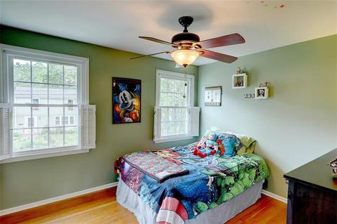 10 Circle Dr, East Providence, RI 02915 photo 23
