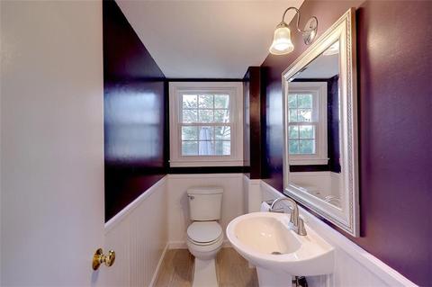 10 Circle Dr, East Providence, RI 02915 photo 17