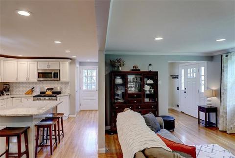 10 Circle Dr, East Providence, RI 02915 photo 30