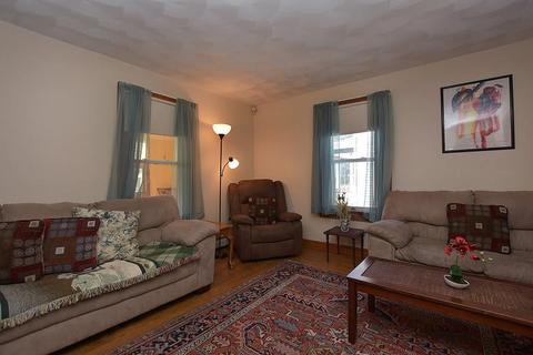 28 Asylum St, Woonsocket, RI 02895 photo 2