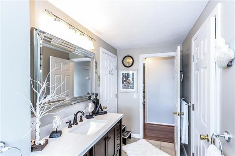 15 Harborview Dr, Warwick, RI 02889 photo 17