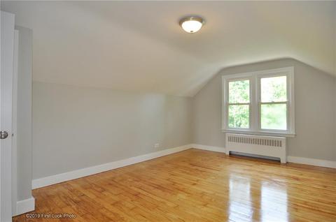 47 Madeleine Ave, Woonsocket, RI 02895 photo 22