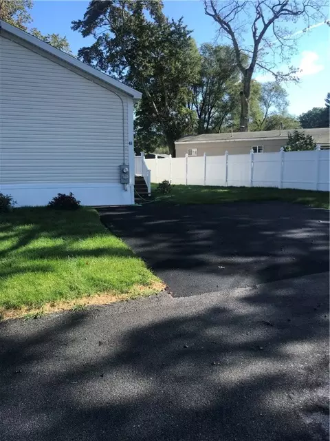 46 Park View Dr, Glocester, RI 02814 photo 12