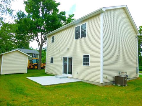 91 Damon Ave, Warwick, RI 02889 photo 3