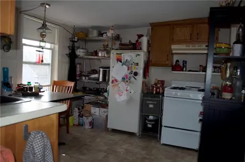 56 Spring St, Woonsocket, RI 02895 photo 18