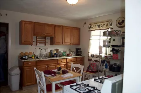 56 Spring St, Woonsocket, RI 02895 photo 9