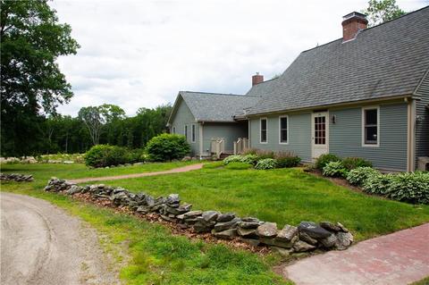 46 E Killingly Rd, Foster, RI 02825 photo 4