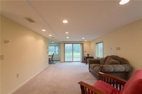 46 E Killingly Rd, Foster, RI 02825 photo 25
