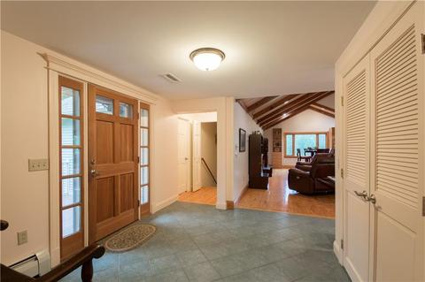 46 E Killingly Rd, Foster, RI 02825 photo 9