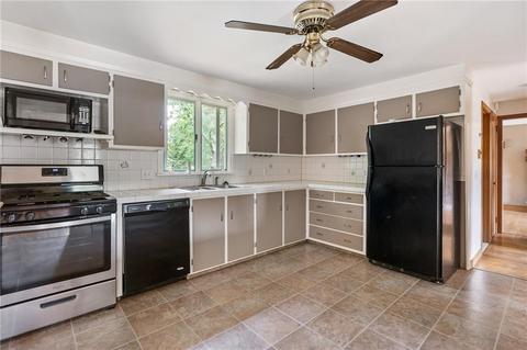 42 Bugbee Ave, Warwick, RI 02889 photo 7
