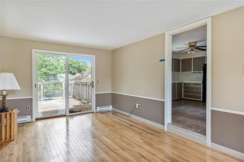 42 Bugbee Ave, Warwick, RI 02889 photo 5
