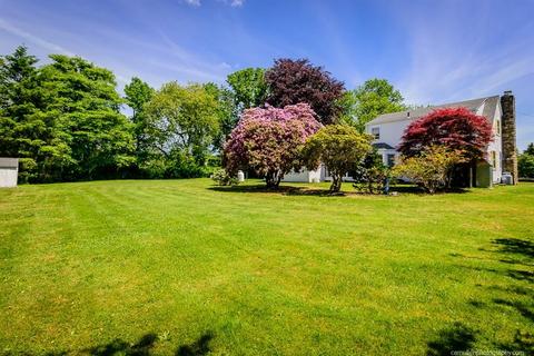 165 E Main Rd, Little Compton, RI 02837 photo 8