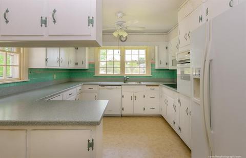 165 E Main Rd, Little Compton, RI 02837 photo 11
