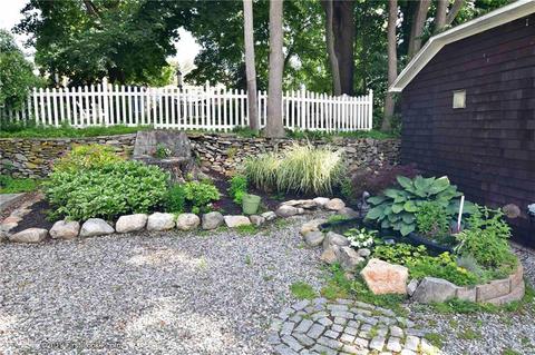 73 Melbourn Rd, Warwick, RI 02886 photo 4