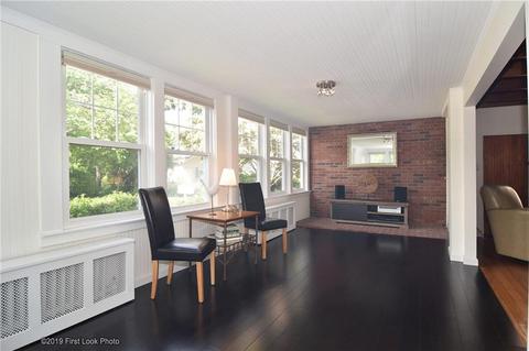 73 Melbourn Rd, Warwick, RI 02886 photo 9