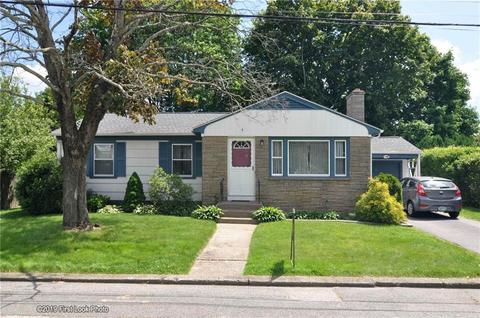 9 Bart Dr, Riverside, RI 02915 photo 2