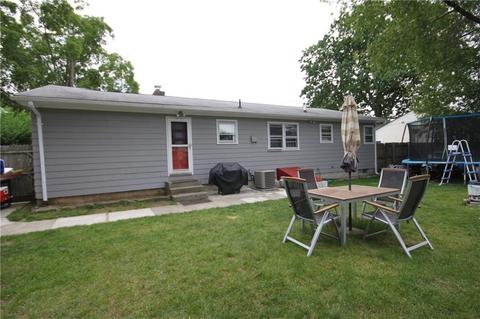 31 Audubon Rd, Warwick, RI 02888 photo 4
