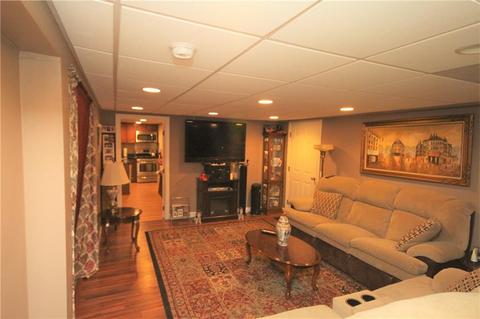 31 Audubon Rd, Warwick, RI 02888 photo 25