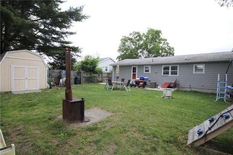 31 Audubon Rd, Warwick, RI 02888 photo 3