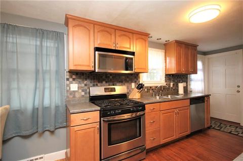 31 Audubon Rd, Warwick, RI 02888 photo 13