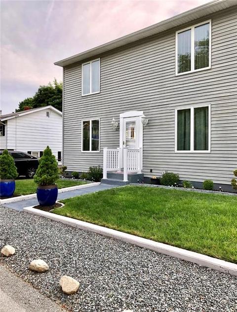 103 Kenwood St, Woonsocket, RI 02895 photo 3