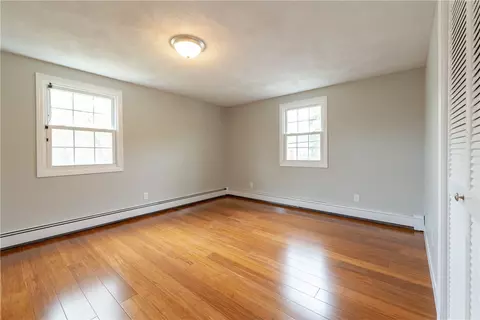 237 Draper Ave, Warwick, RI 02889 photo 18