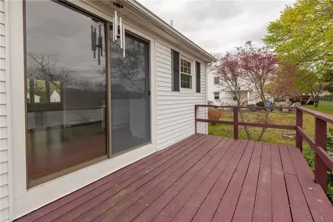 237 Draper Ave, Warwick, RI 02889 photo 33