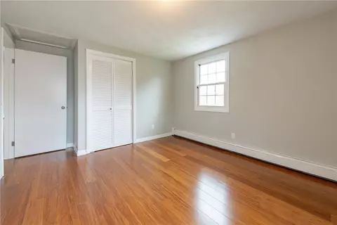 237 Draper Ave, Warwick, RI 02889 photo 20