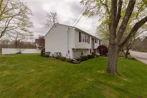 237 Draper Ave, Warwick, RI 02889 photo 28