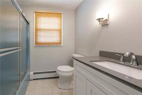 237 Draper Ave, Warwick, RI 02889 photo 16