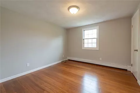 237 Draper Ave, Warwick, RI 02889 photo 22