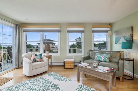 47 Old Mill Blvd, Warwick, RI 02889 photo 5
