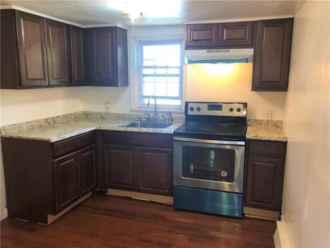 147 Read Ave, Coventry, RI 02816 photo 5