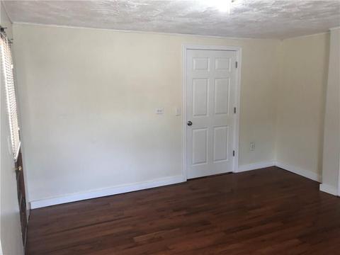 147 Read Ave, Coventry, RI 02816 photo 11