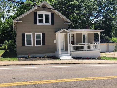 147 Read Ave, Coventry, RI 02816 photo 2