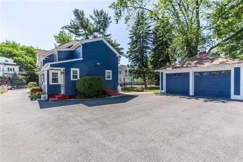 235 Killingly St, Providence, RI 02909 photo 3