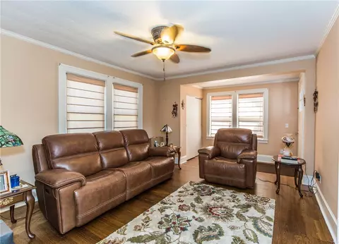235 Killingly St, Providence, RI 02909 photo 16