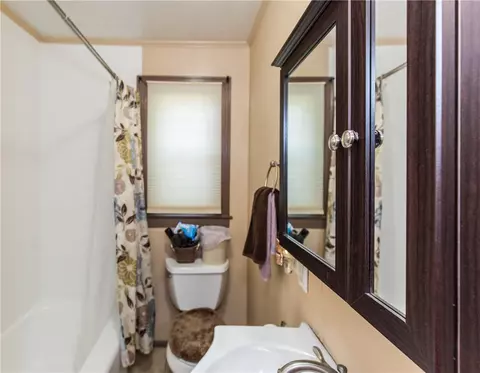 235 Killingly St, Providence, RI 02909 photo 13
